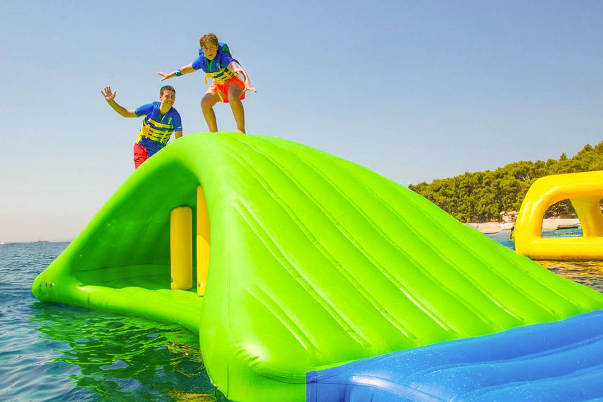 Pyxis Beach Hotel