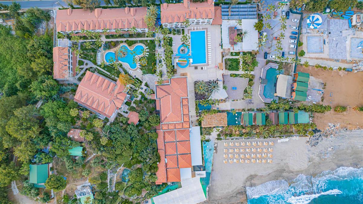 Club Tropical Beach Hotel