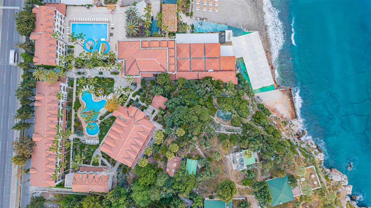 Club Tropical Beach Hotel