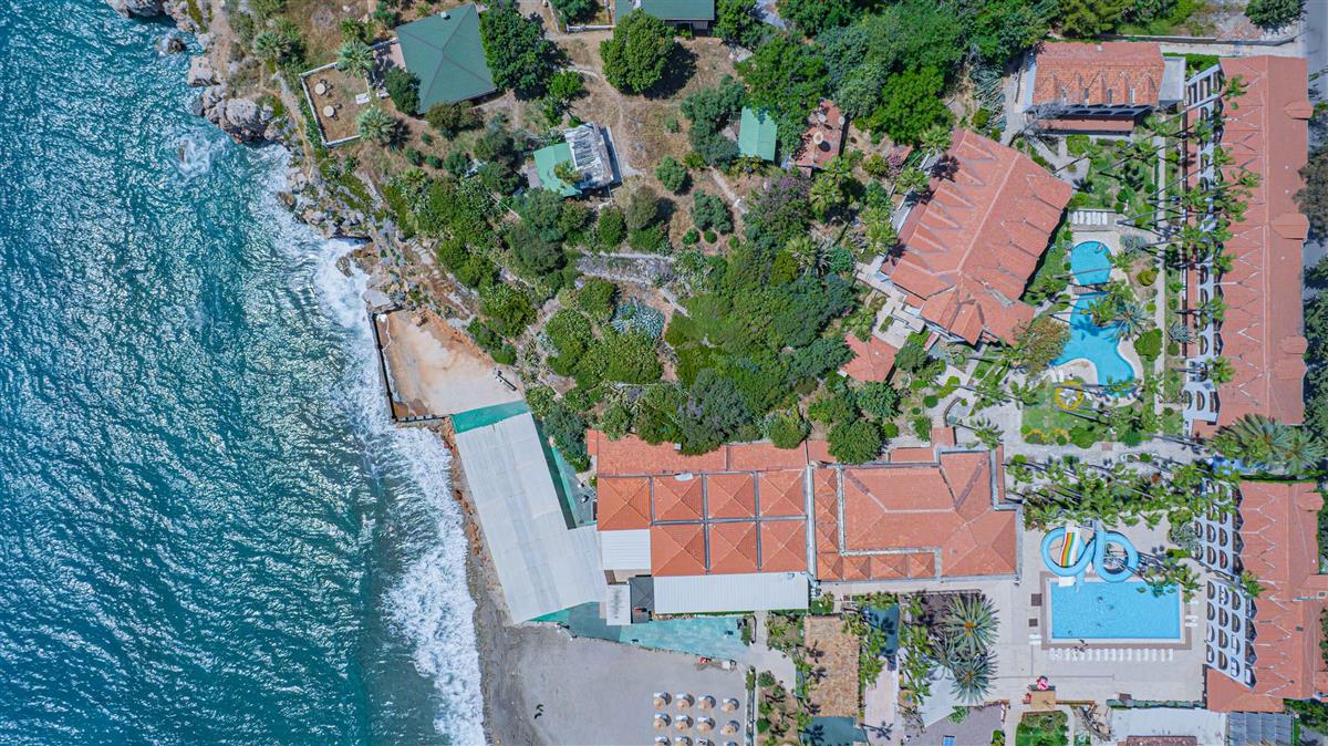 Club Tropical Beach Hotel
