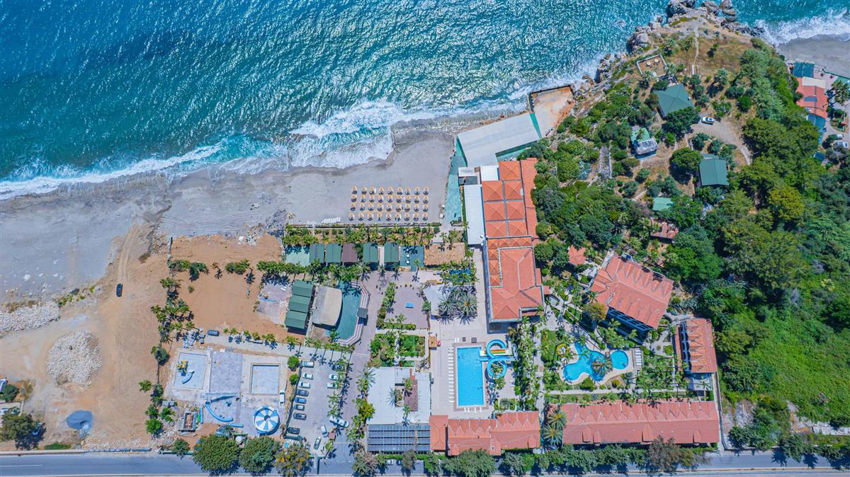 Club Tropical Beach Hotel