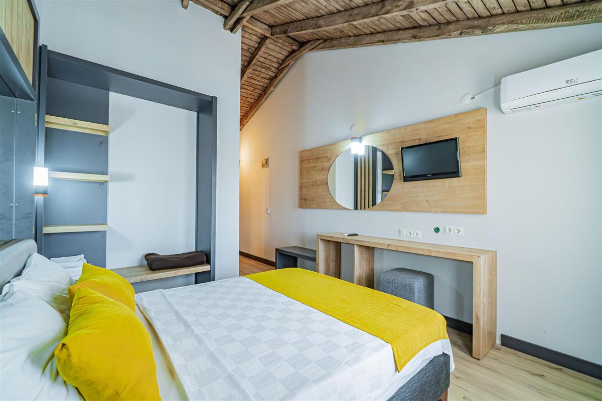 Club Tropical Beach Hotel