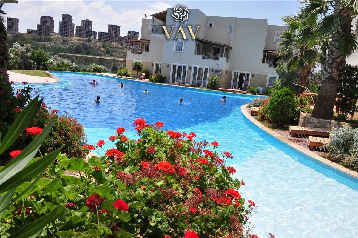 Kuşadası VAV Tatil Köyü