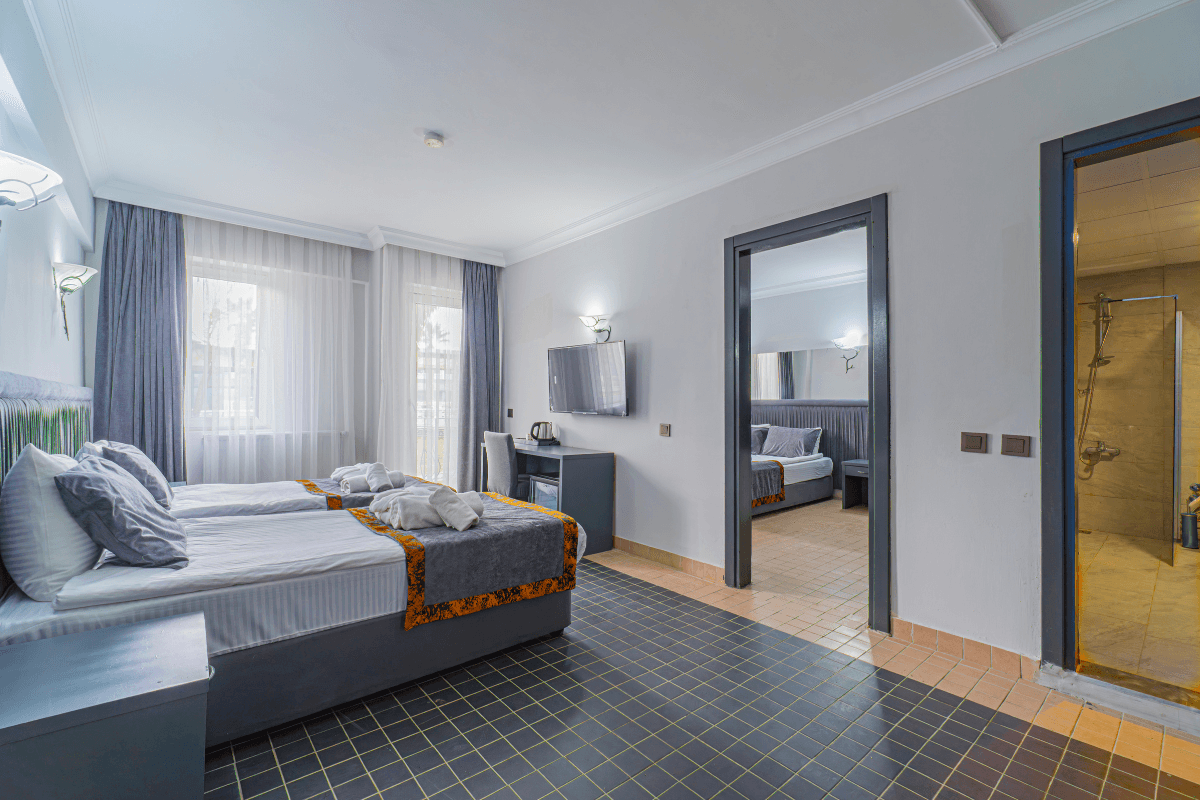 VAV Tatil Köyü Kuşadası
