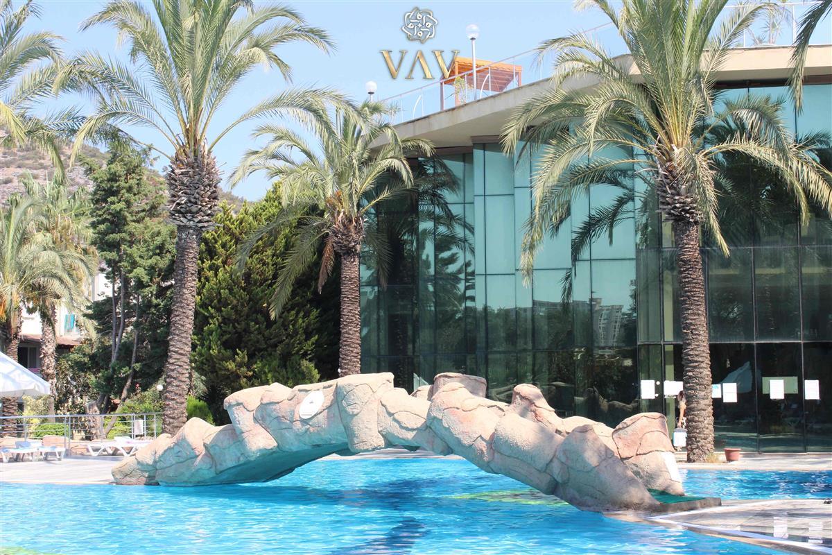 VAV Tatil Köyü Kuşadası