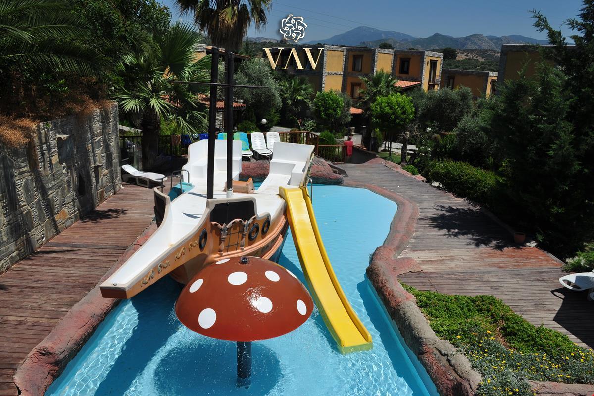 VAV Tatil Köyü Kuşadası