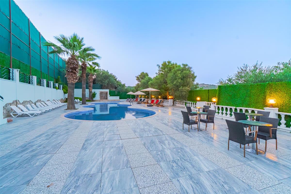 VAV Tatil Köyü Kuşadası