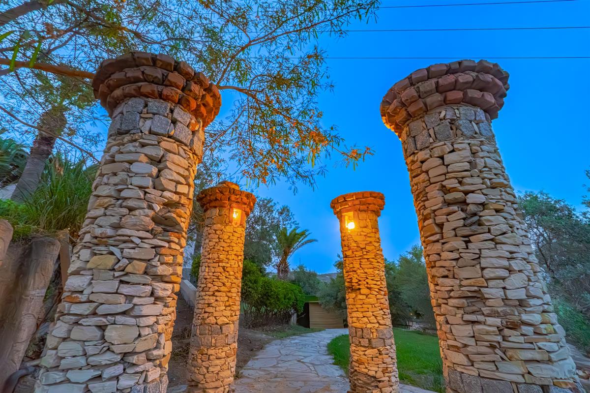 VAV Tatil Köyü Kuşadası