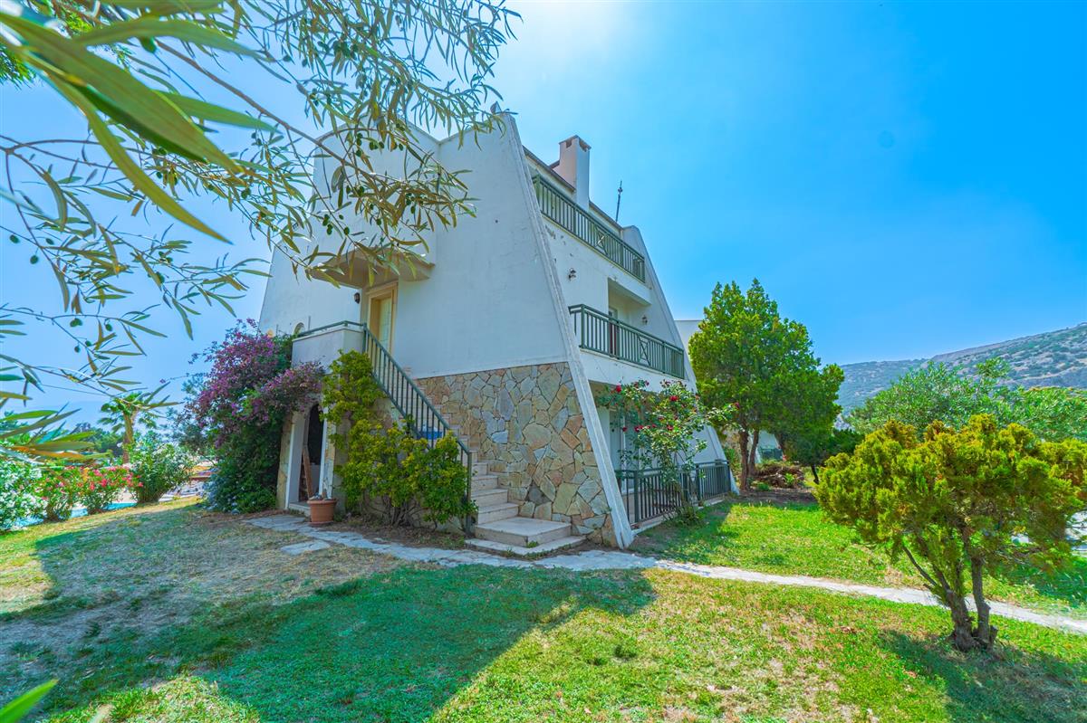 VAV Tatil Köyü Kuşadası