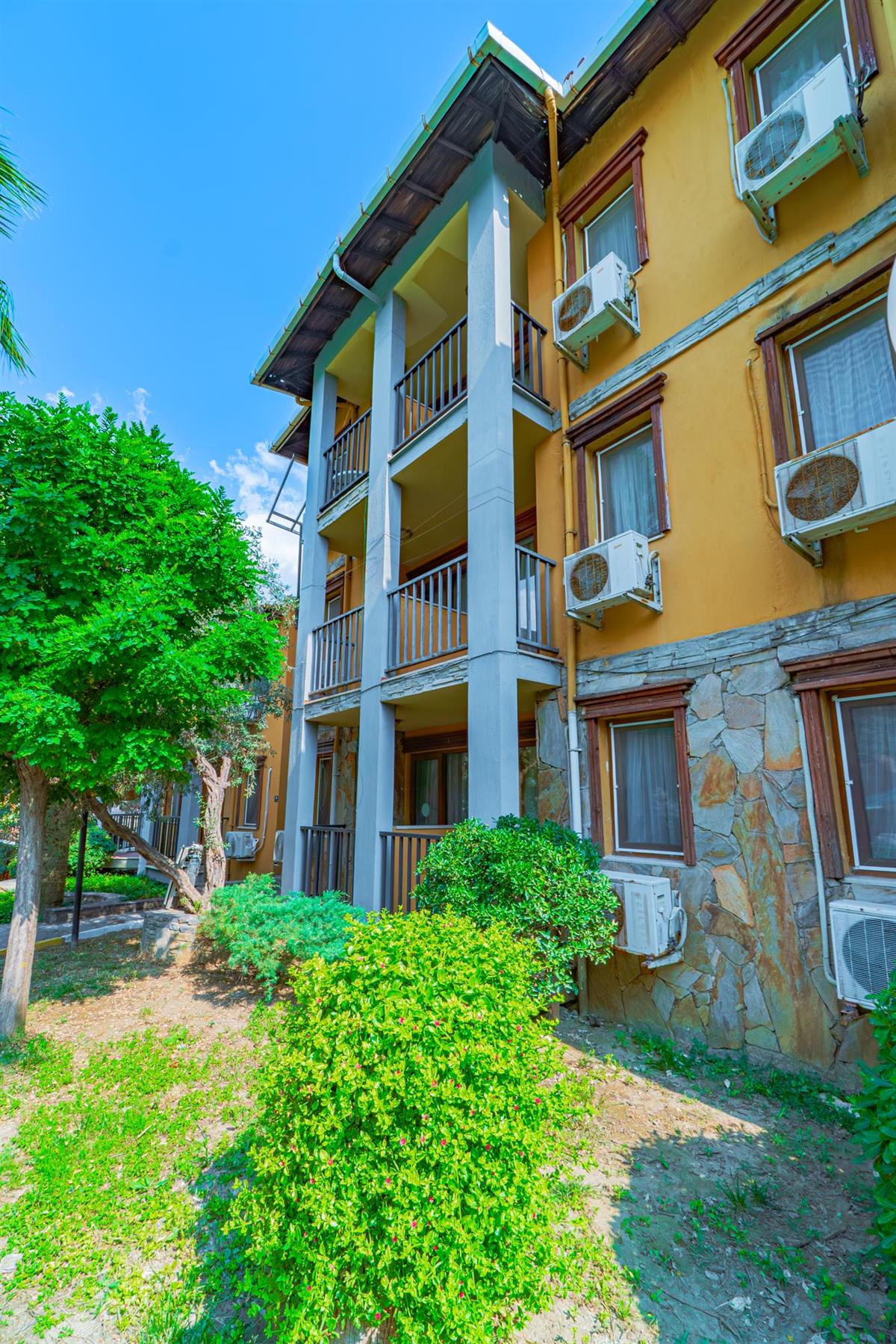 VAV Tatil Köyü Kuşadası