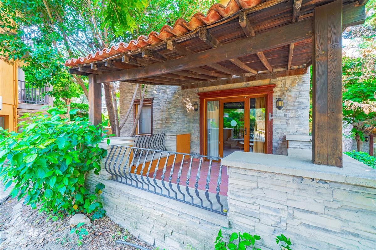 VAV Tatil Köyü Kuşadası