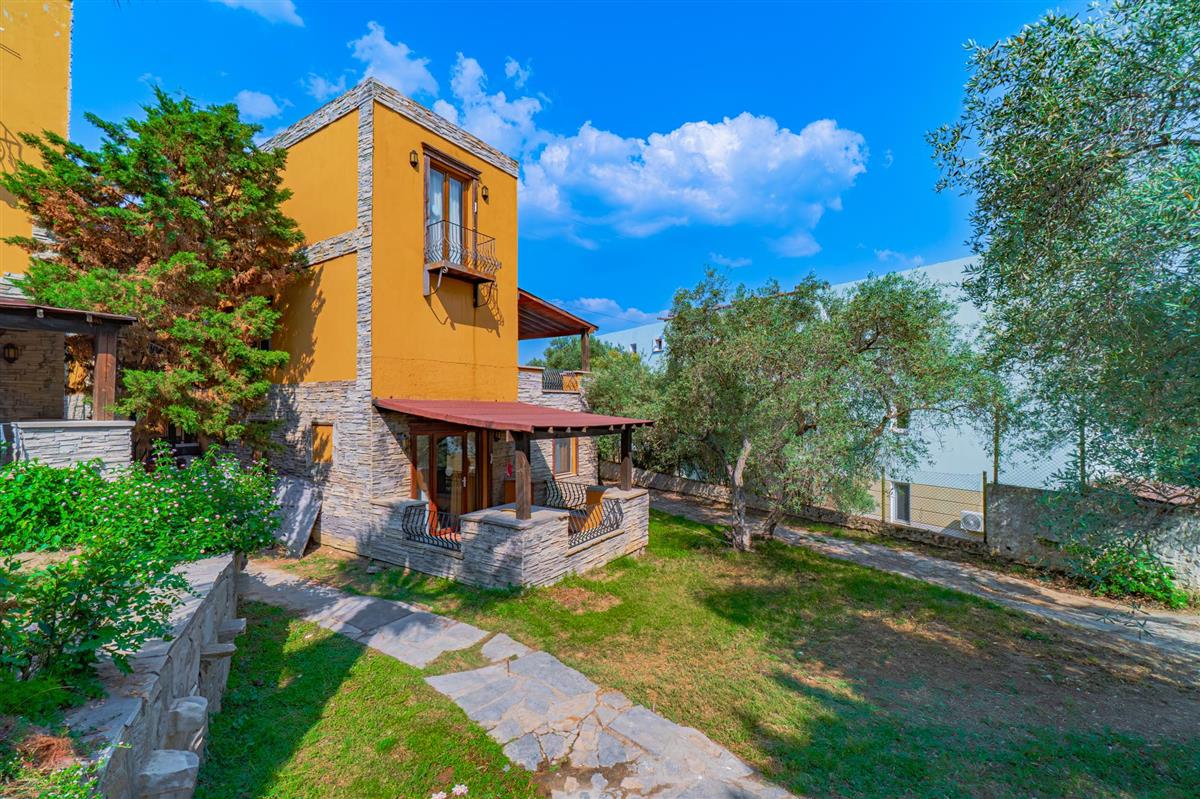 VAV Tatil Köyü Kuşadası