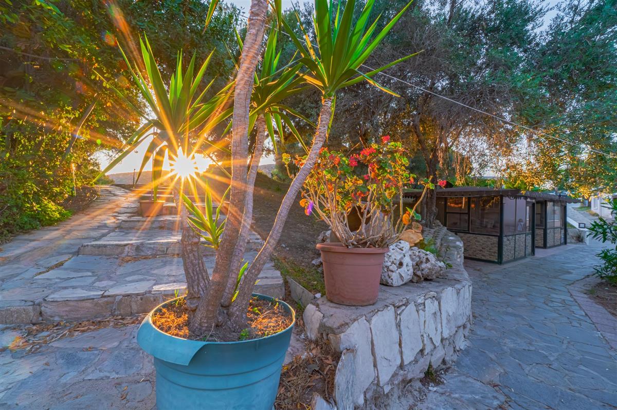 VAV Tatil Köyü Kuşadası