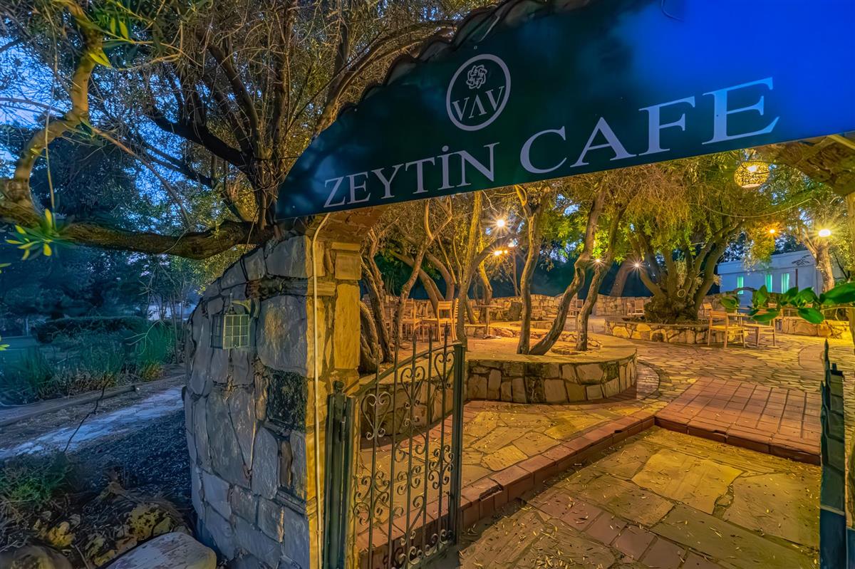 VAV Tatil Köyü Kuşadası
