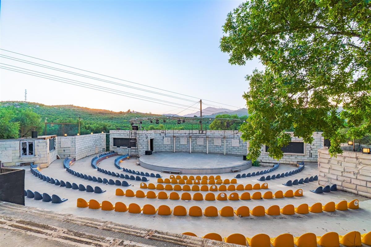 VAV Tatil Köyü Kuşadası