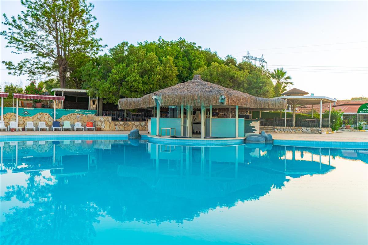 VAV Tatil Köyü Kuşadası