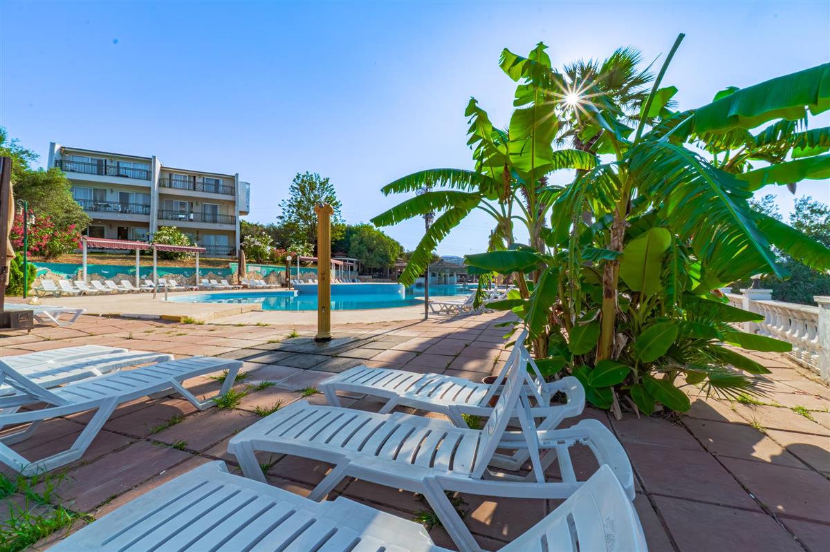 VAV Tatil Köyü Kuşadası