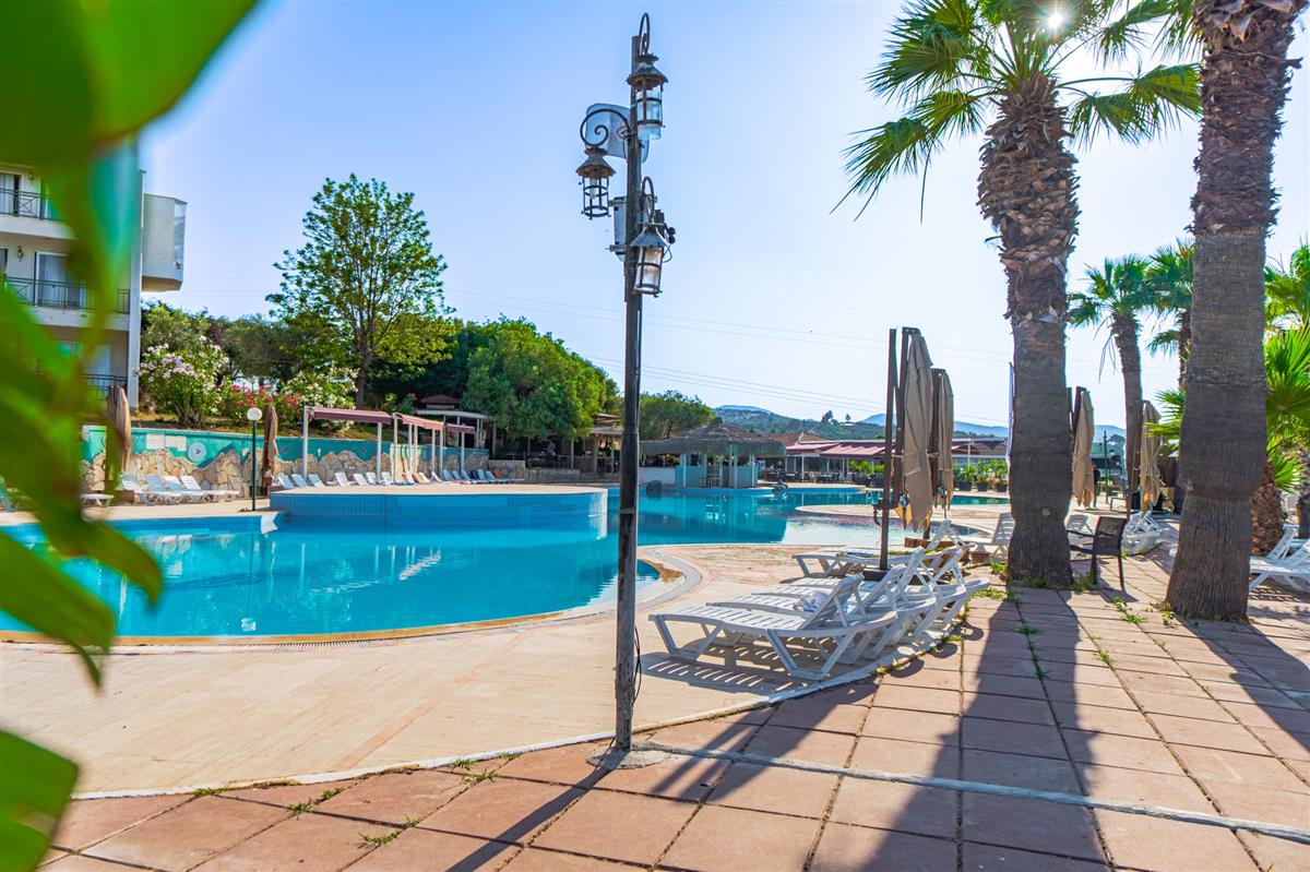 VAV Tatil Köyü Kuşadası