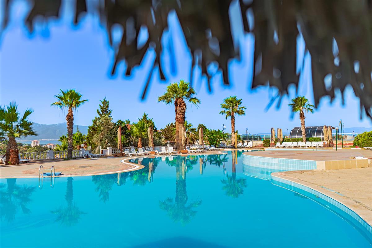 VAV Tatil Köyü Kuşadası