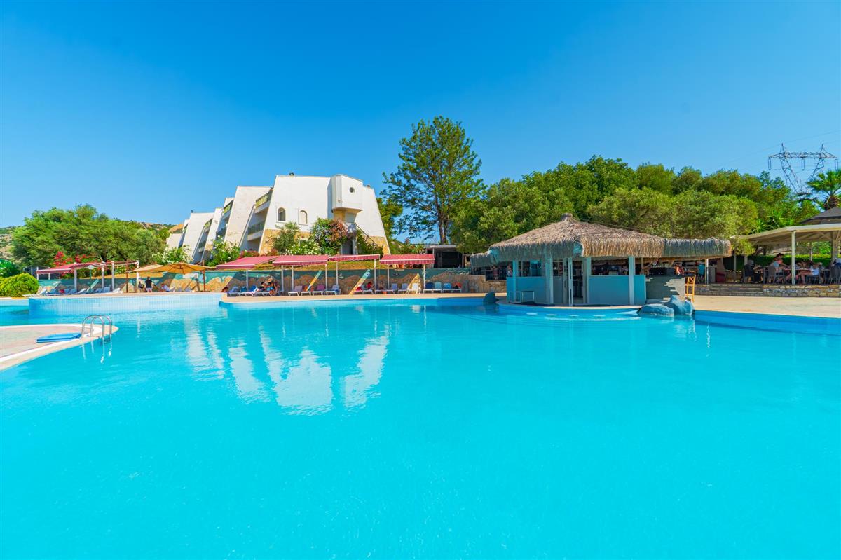 VAV Tatil Köyü Kuşadası