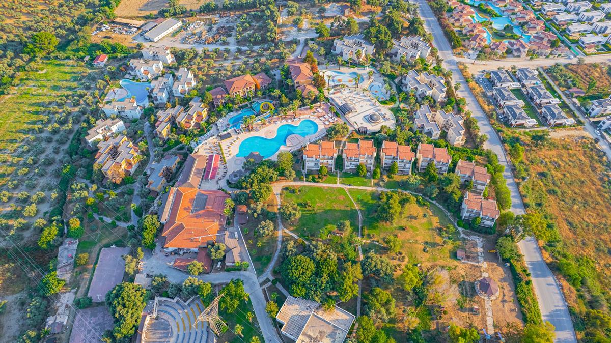 VAV Tatil Köyü Kuşadası