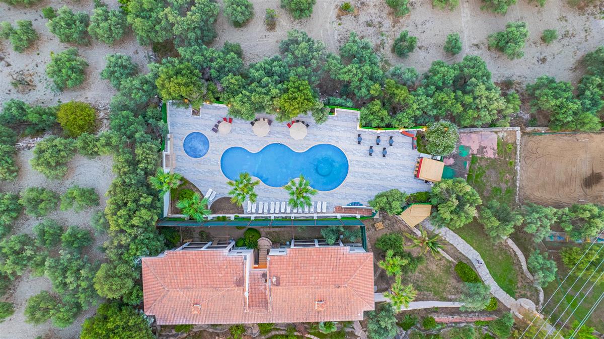 VAV Tatil Köyü Kuşadası