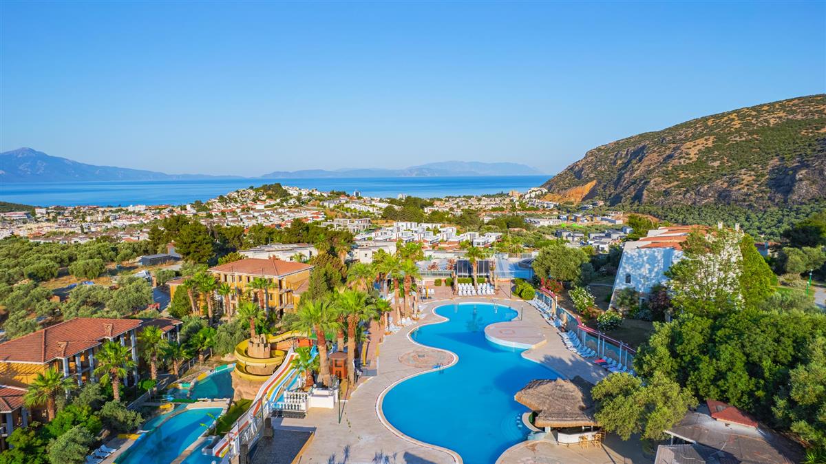 VAV Tatil Köyü Kuşadası