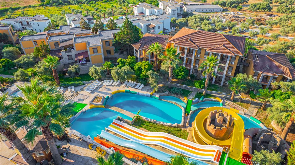 VAV Tatil Köyü Kuşadası