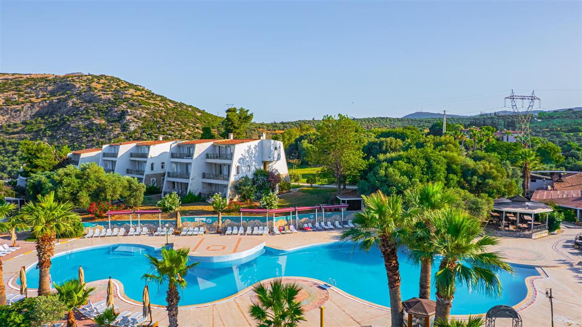 VAV Tatil Köyü Kuşadası