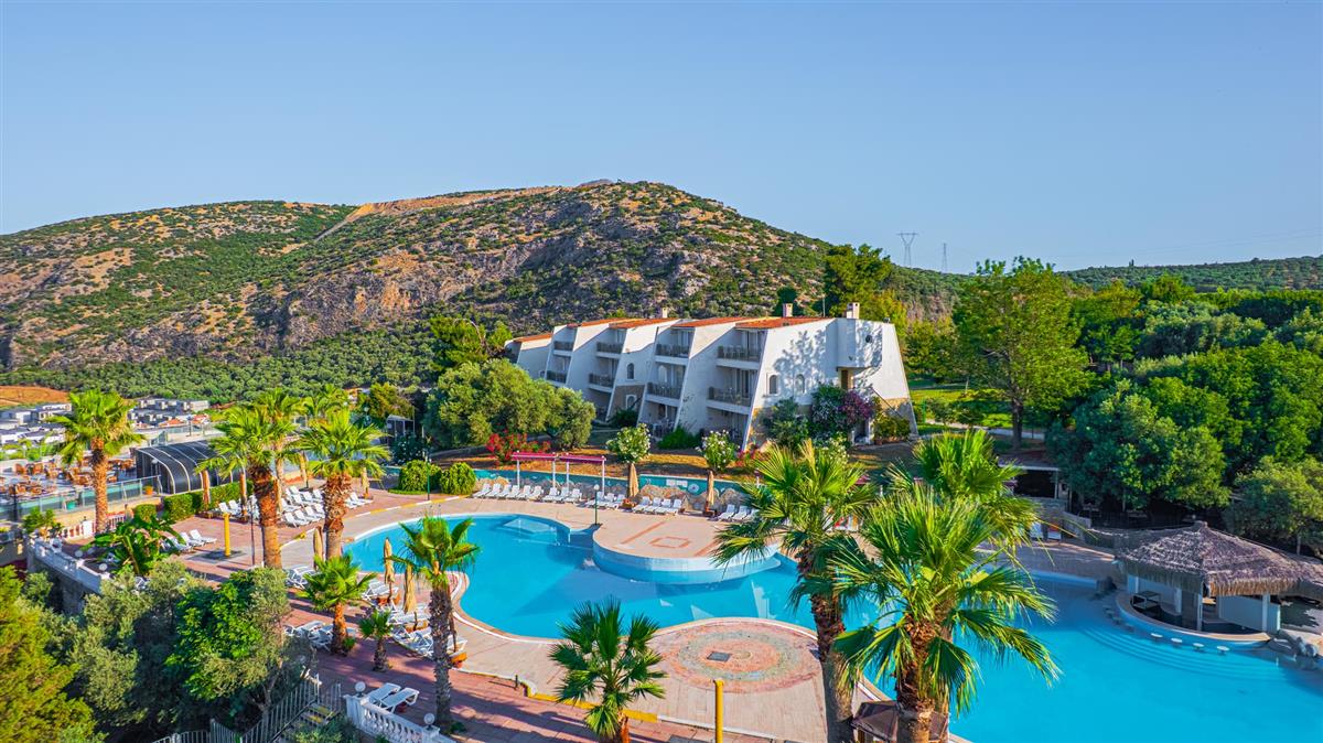 VAV Tatil Köyü Kuşadası