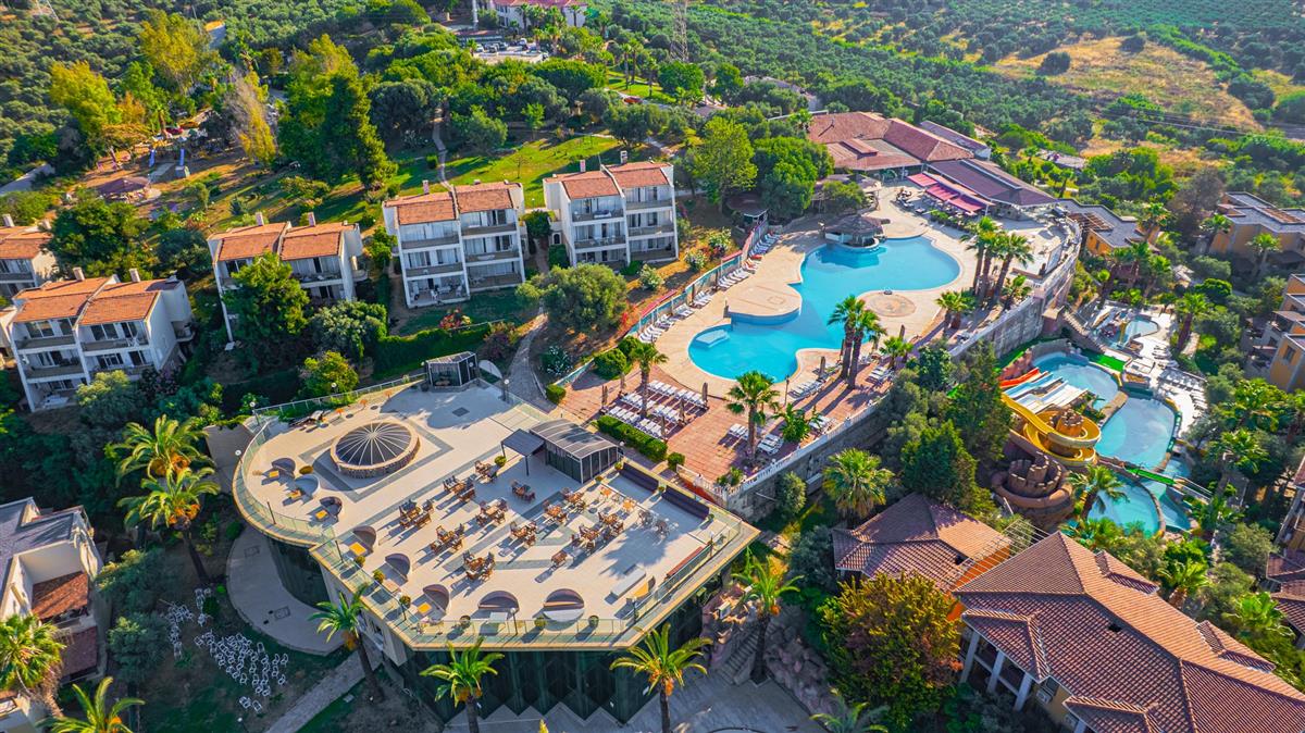 VAV Tatil Köyü Kuşadası