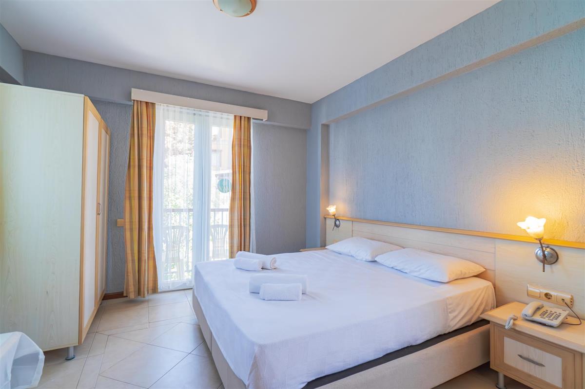 VAV Tatil Köyü Kuşadası