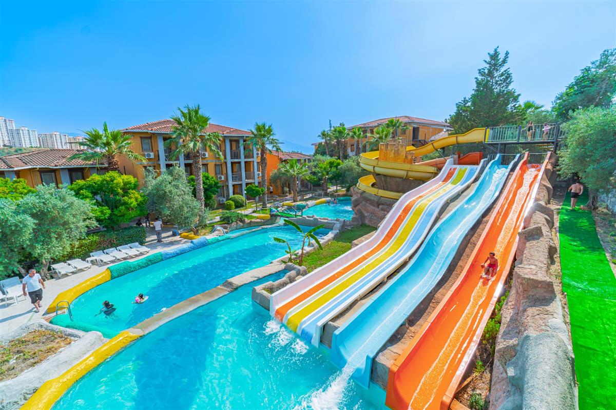 VAV Tatil Köyü Kuşadası