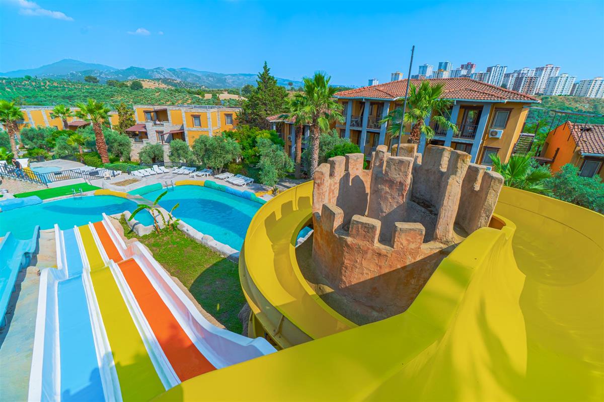 VAV Tatil Köyü Kuşadası