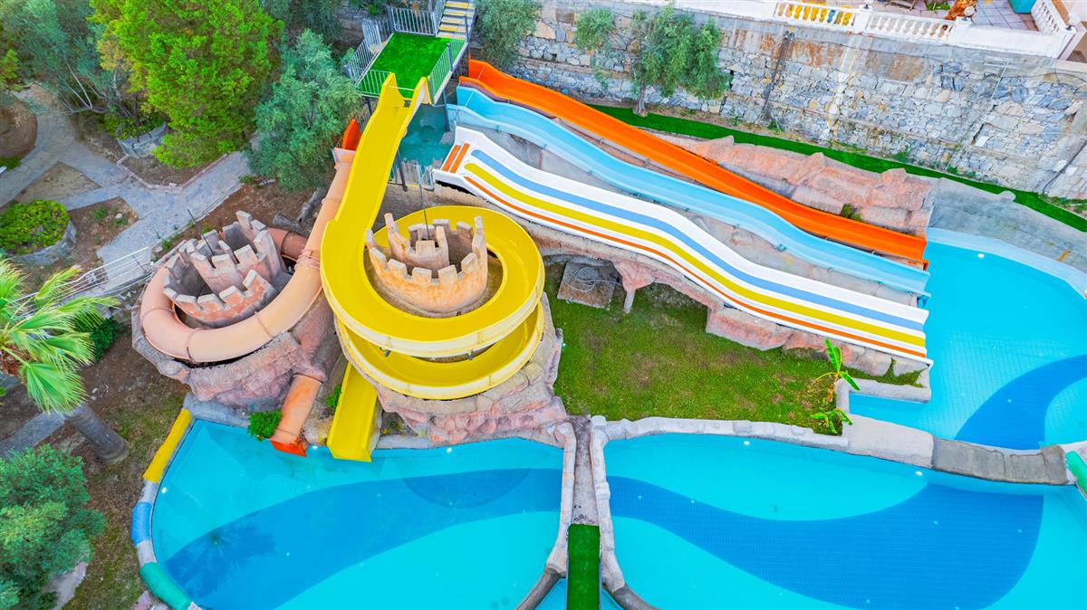 VAV Tatil Köyü Kuşadası