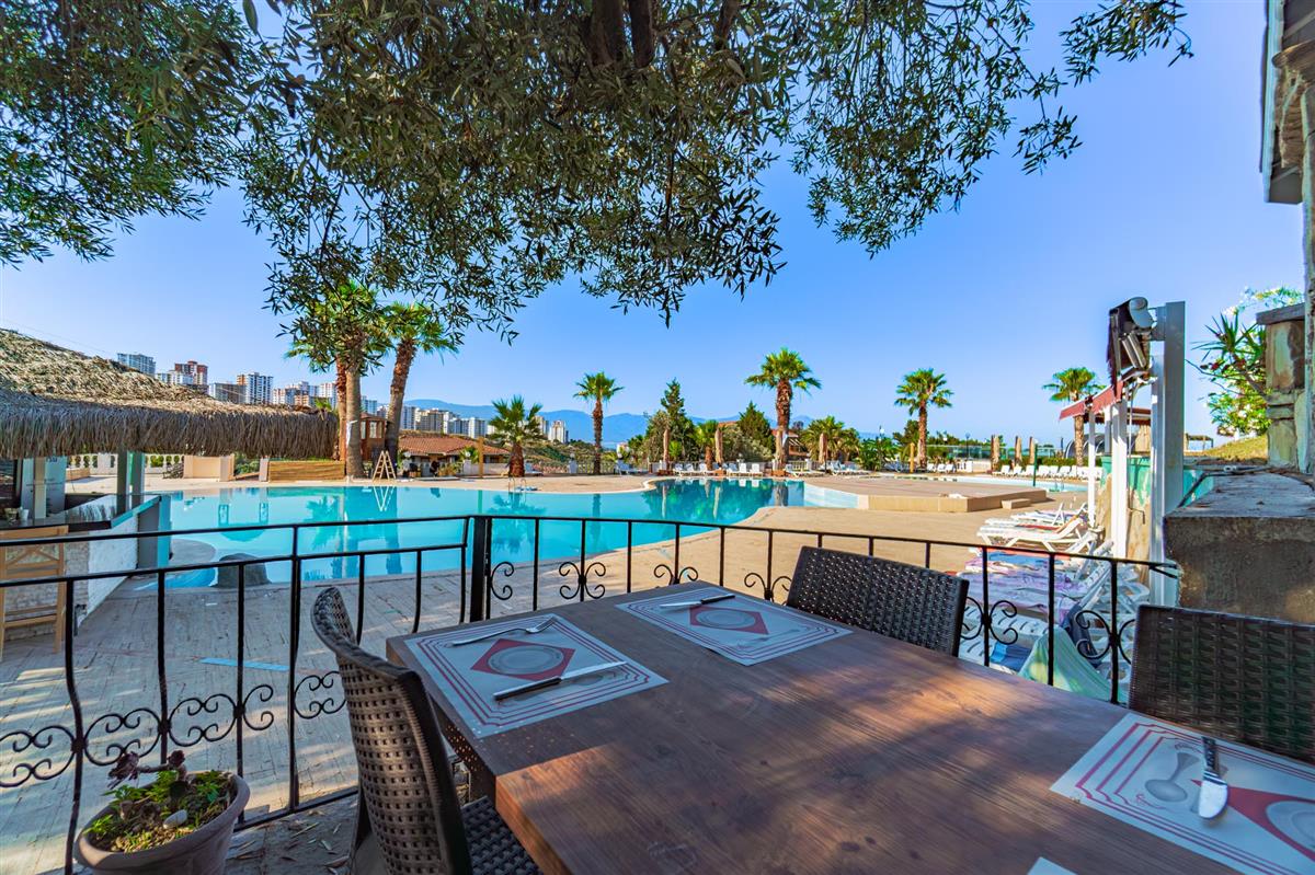 VAV Tatil Köyü Kuşadası