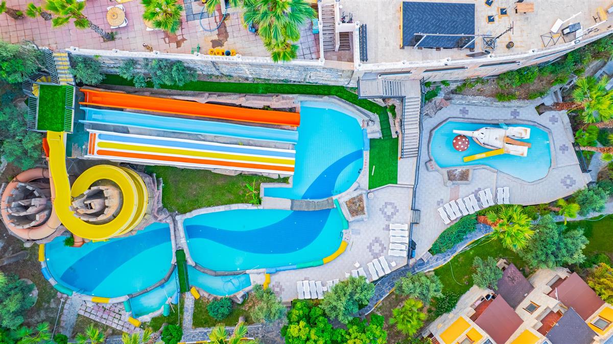 VAV Tatil Köyü Kuşadası