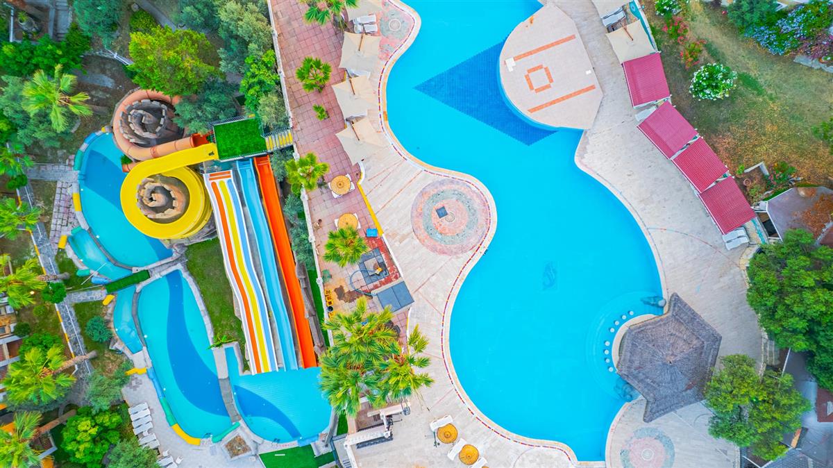 VAV Tatil Köyü Kuşadası