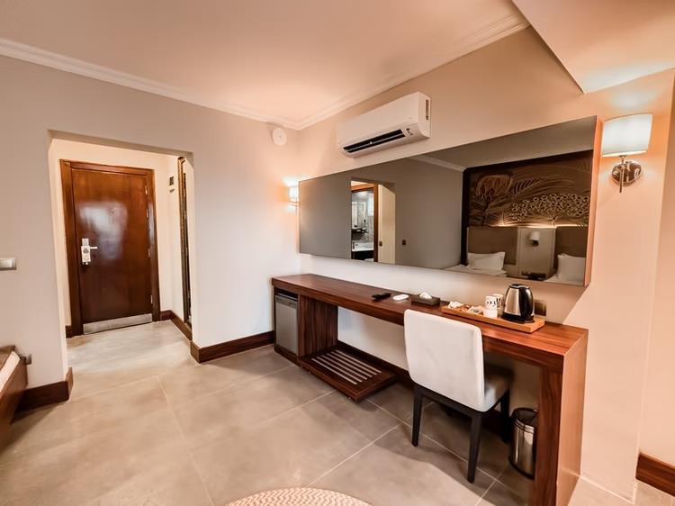 Ayvalık Beach Otel