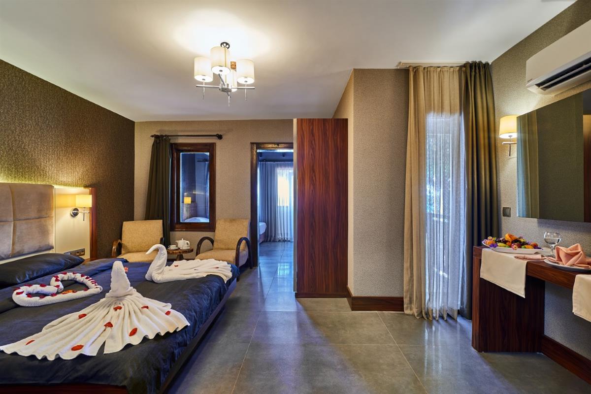 Ayvalık Beach Otel